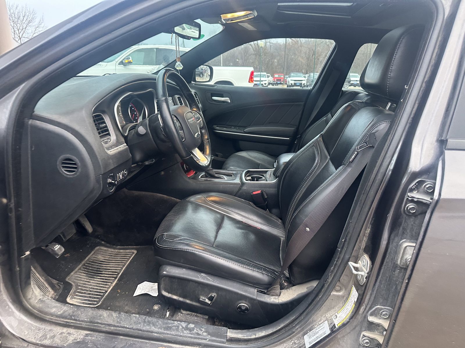 2018 Dodge Charger GT photo 4