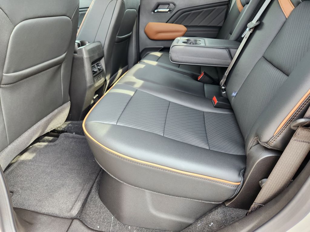 2026 Gmc Canyon AT4 photo 14