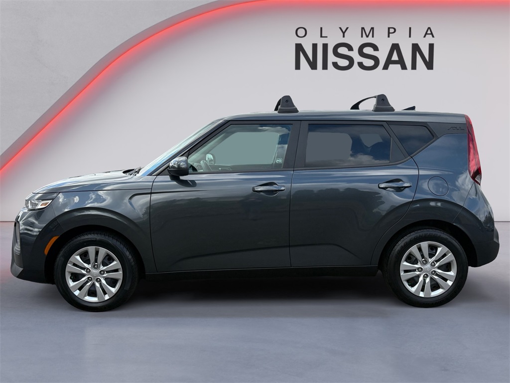 2021 Kia Soul LX photo 2
