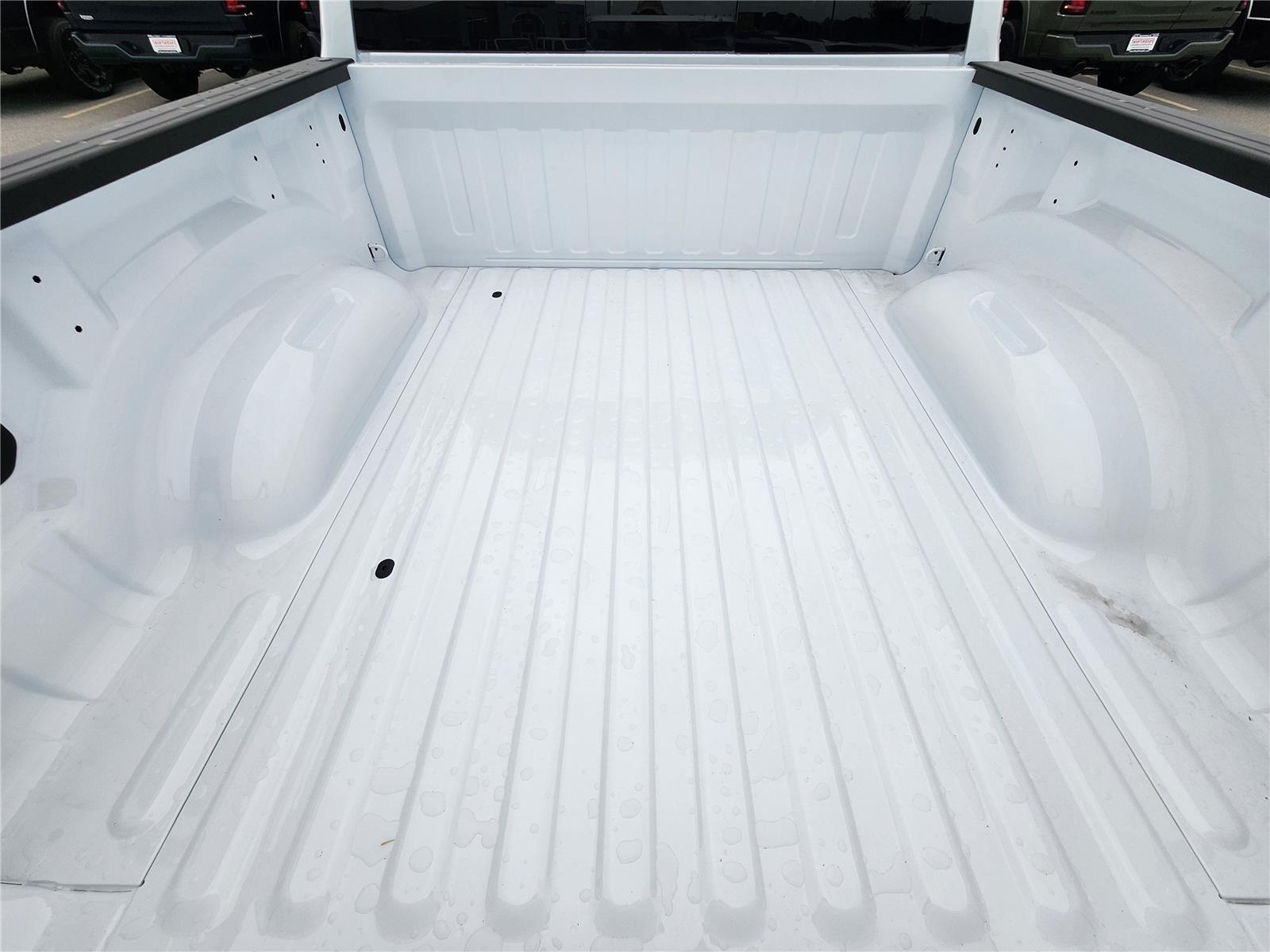 2025 Ram 1500 Big Horn photo 4