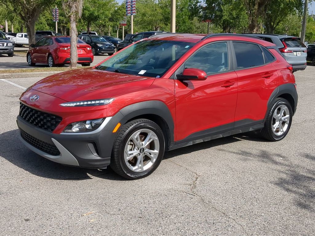 2022 Hyundai Kona SEL's photo