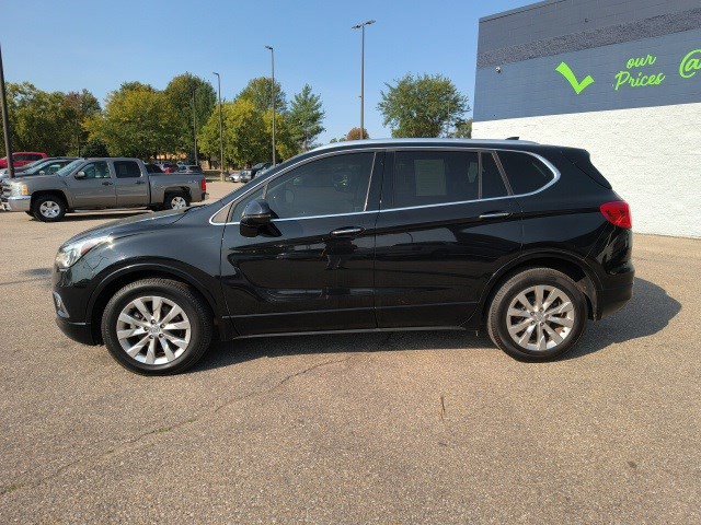 2017 Buick Envision Essence photo 2
