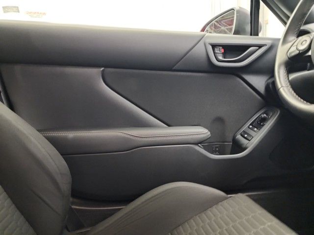 2022 Toyota GR86 Base photo 13