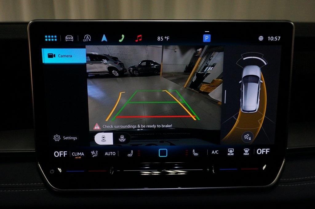 2025 Volkswagen Tiguan SE photo 19