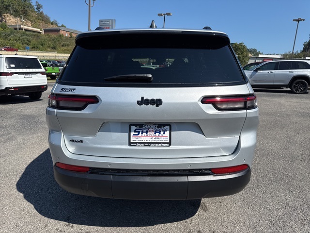 2025 Jeep Grand Cherokee Altitude X photo 4