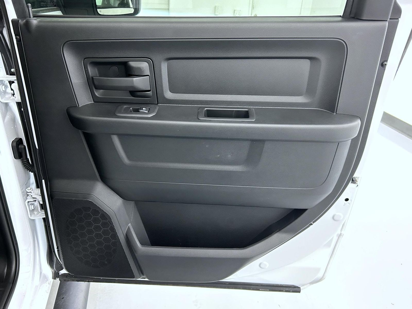 2025 Ram 3500 Tradesman photo 17
