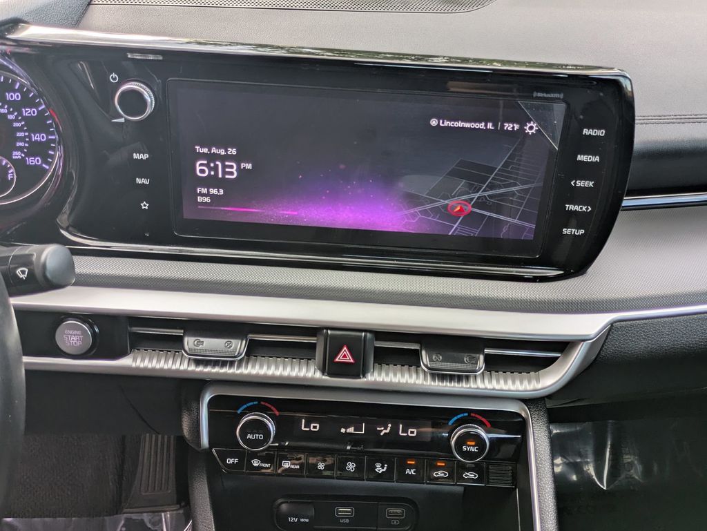 2024 Kia K5 GT-Line photo 13