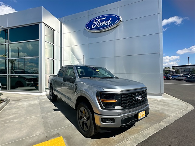 2025 Ford F-150 STX's photo