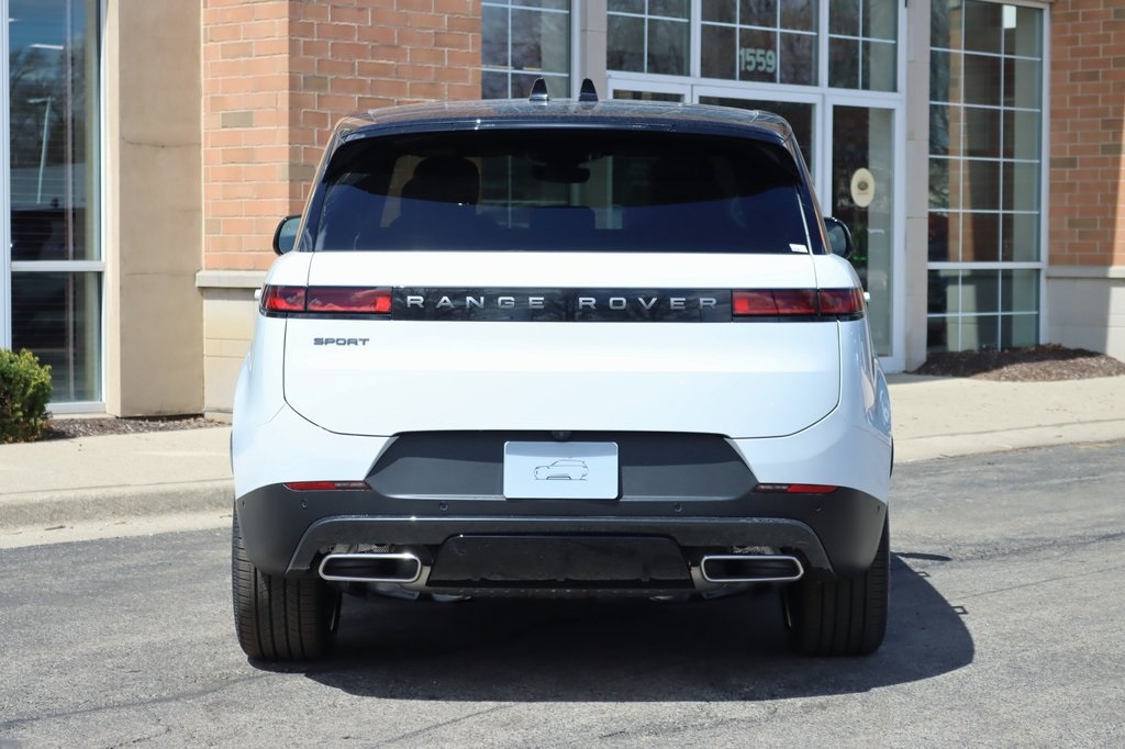 2025 Land Rover Range Rover Sport SE photo 3