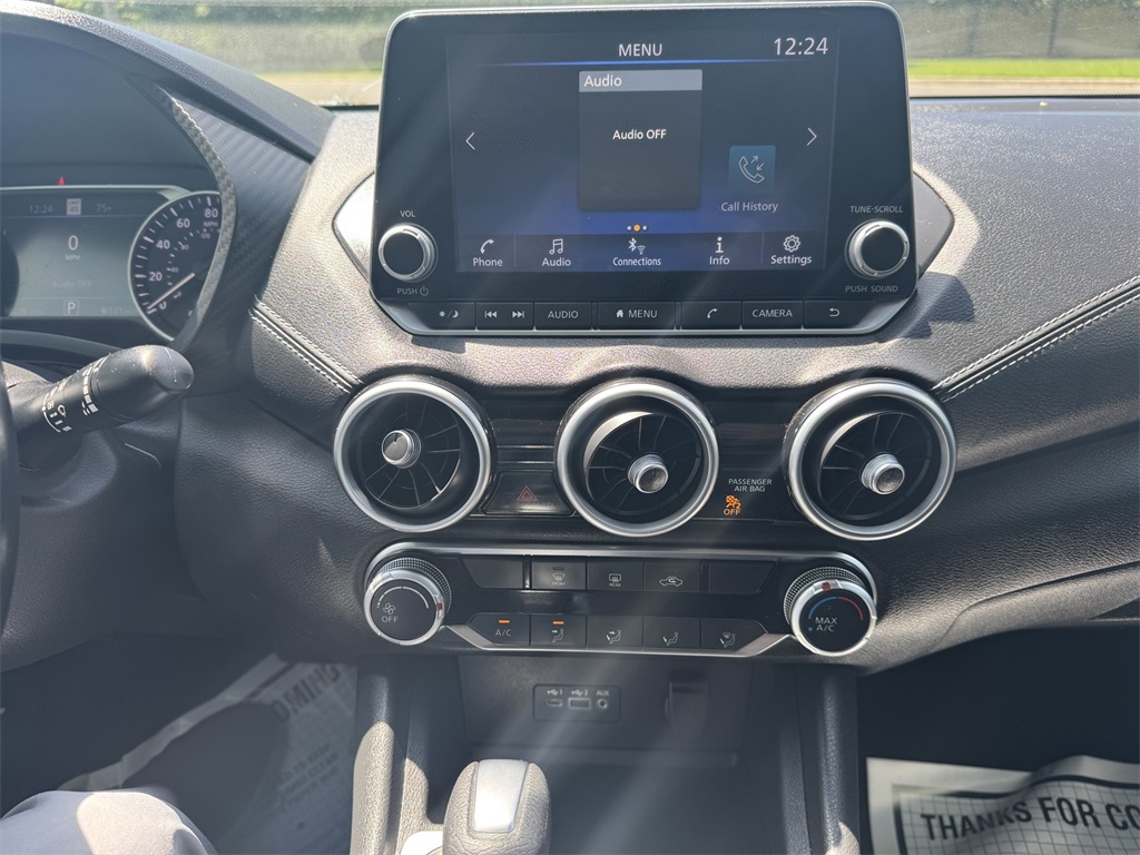 2022 Nissan Sentra SV photo 22