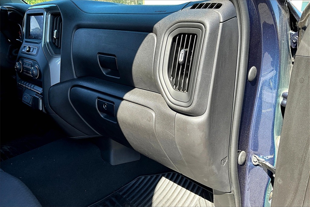 2022 Chevrolet Silverado 1500 Custom photo 26