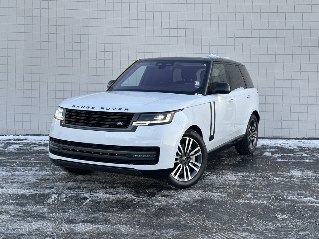 2023 Land Rover Range Rover SE's photo