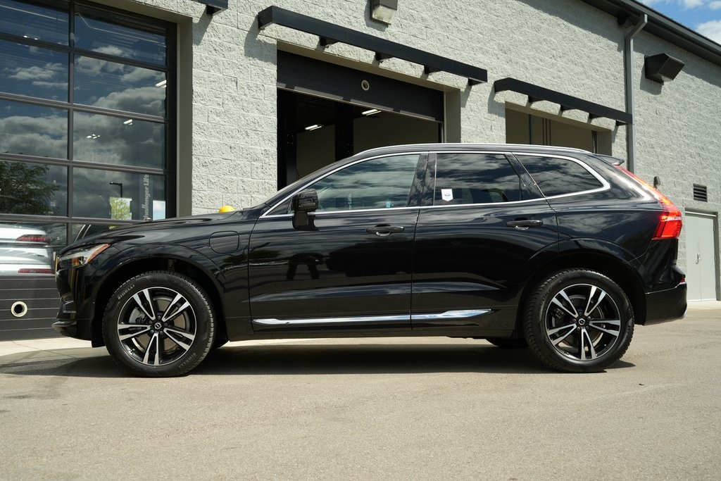 2021 Volvo XC60 Recharge Hybrid T8 Inscription Expression photo 8