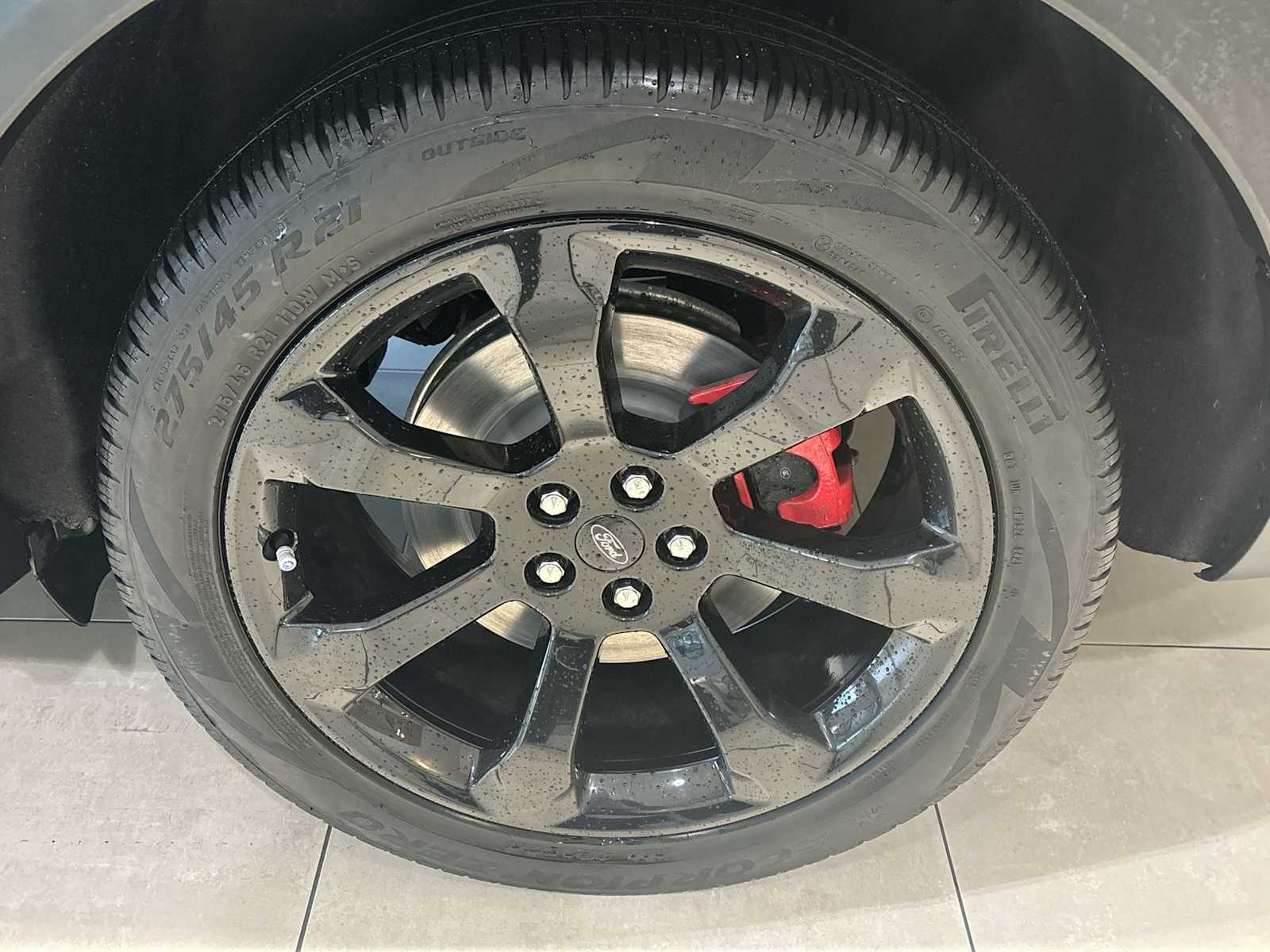 2021 Ford Explorer ST photo 26