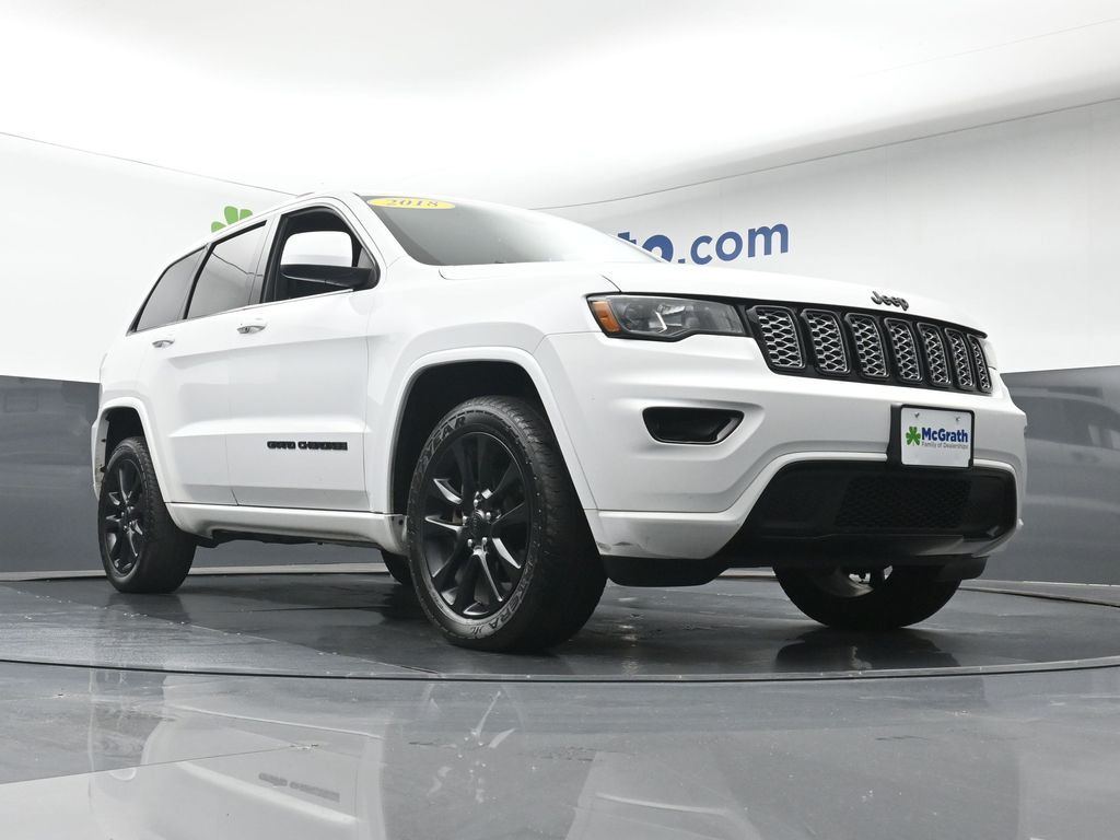 2018 Jeep Grand Cherokee Altitude photo 20