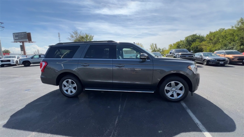 2021 Ford Expedition MAX XLT photo 9