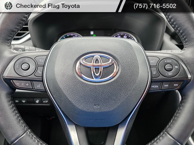 2022 Toyota RAV4 Hybrid XLE Premium photo 12