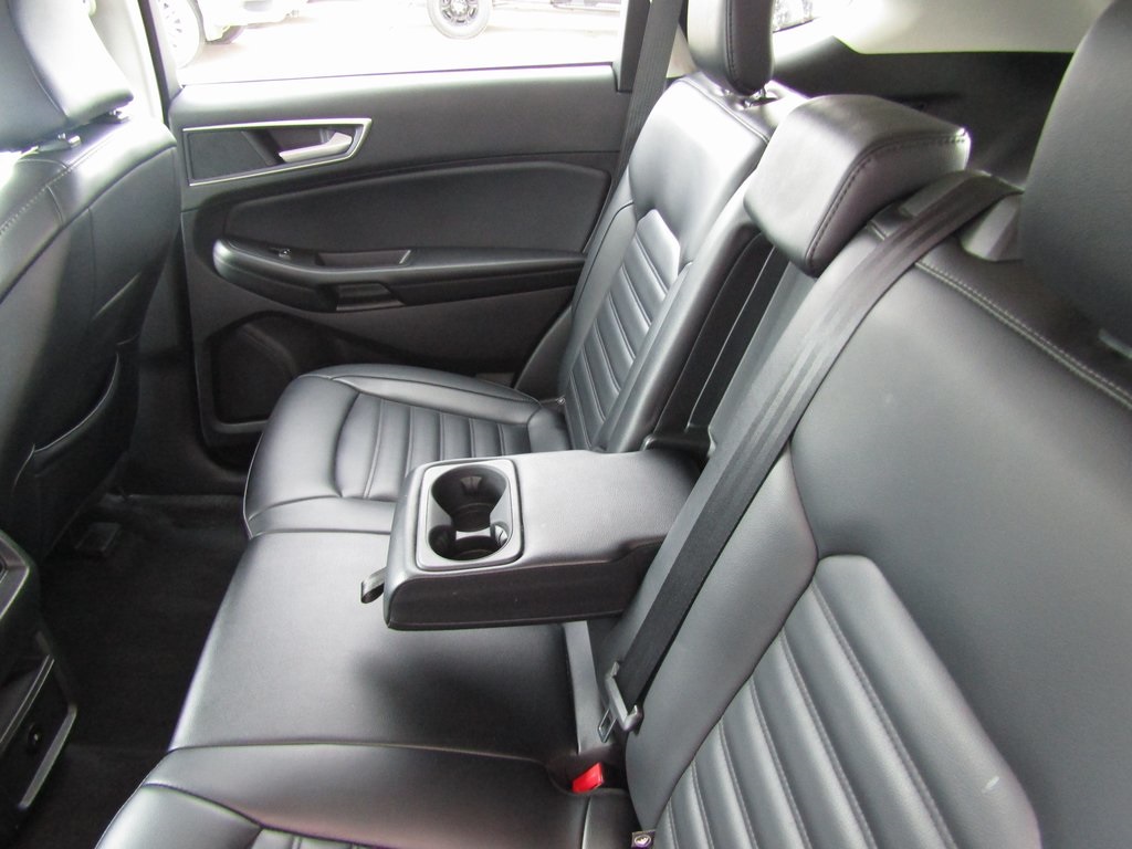 2024 Ford Edge SEL photo 24