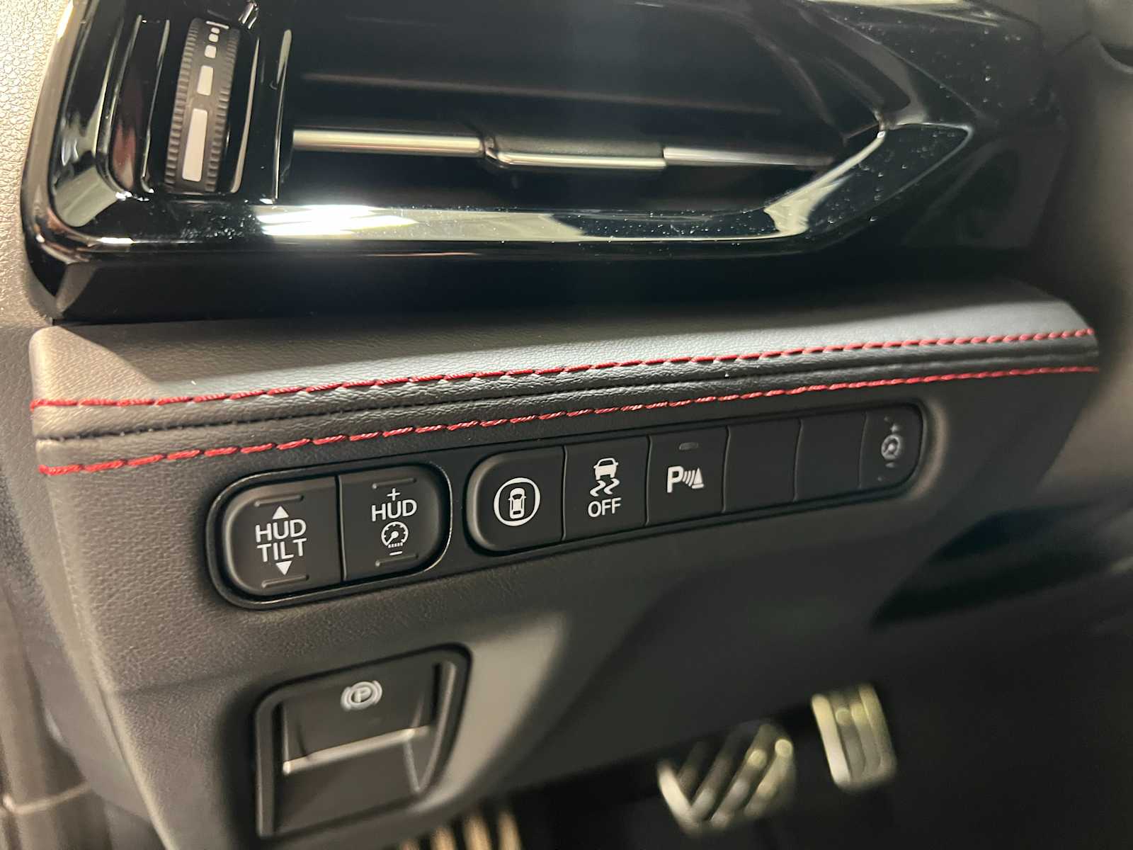 2026 Acura MDX A-Spec Advance SH-AWD photo 21