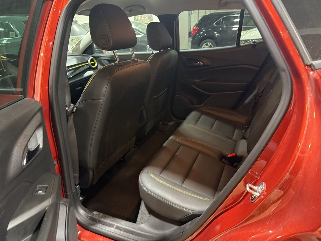 2024 CHEVROLET TRAX - Image 9