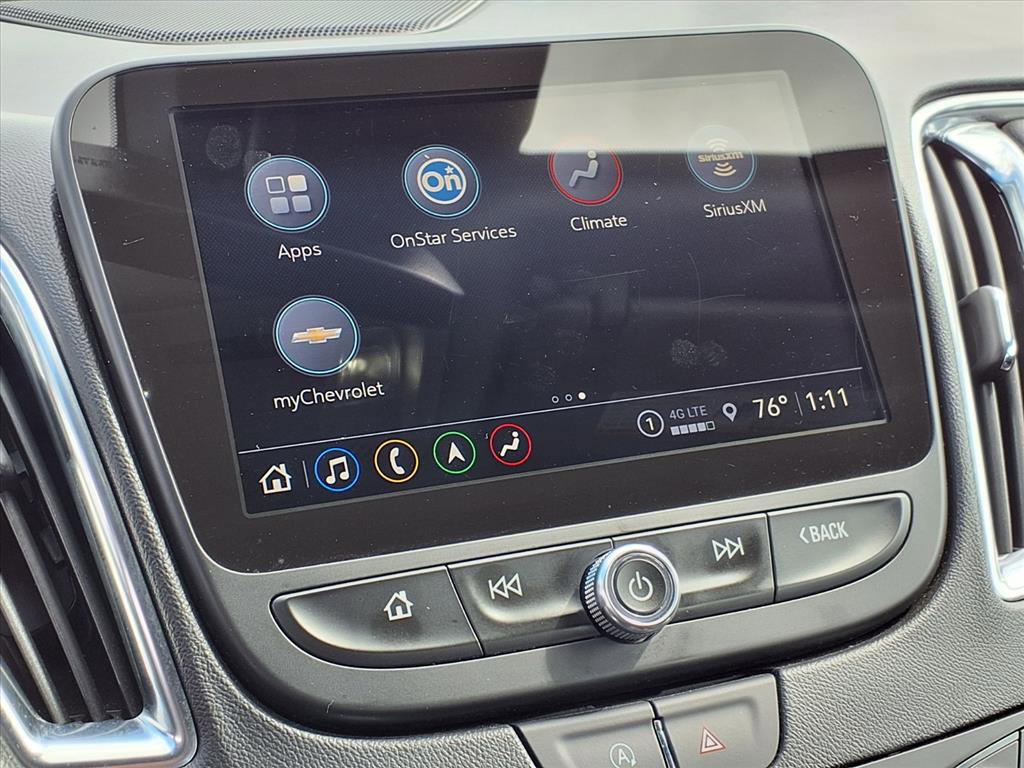 2024 Chevrolet Malibu Premier 2LT photo 11