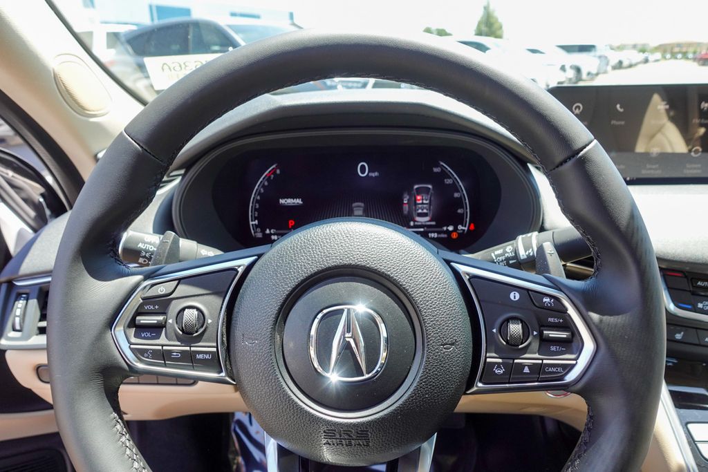 2025 Acura TLX Technology photo 12