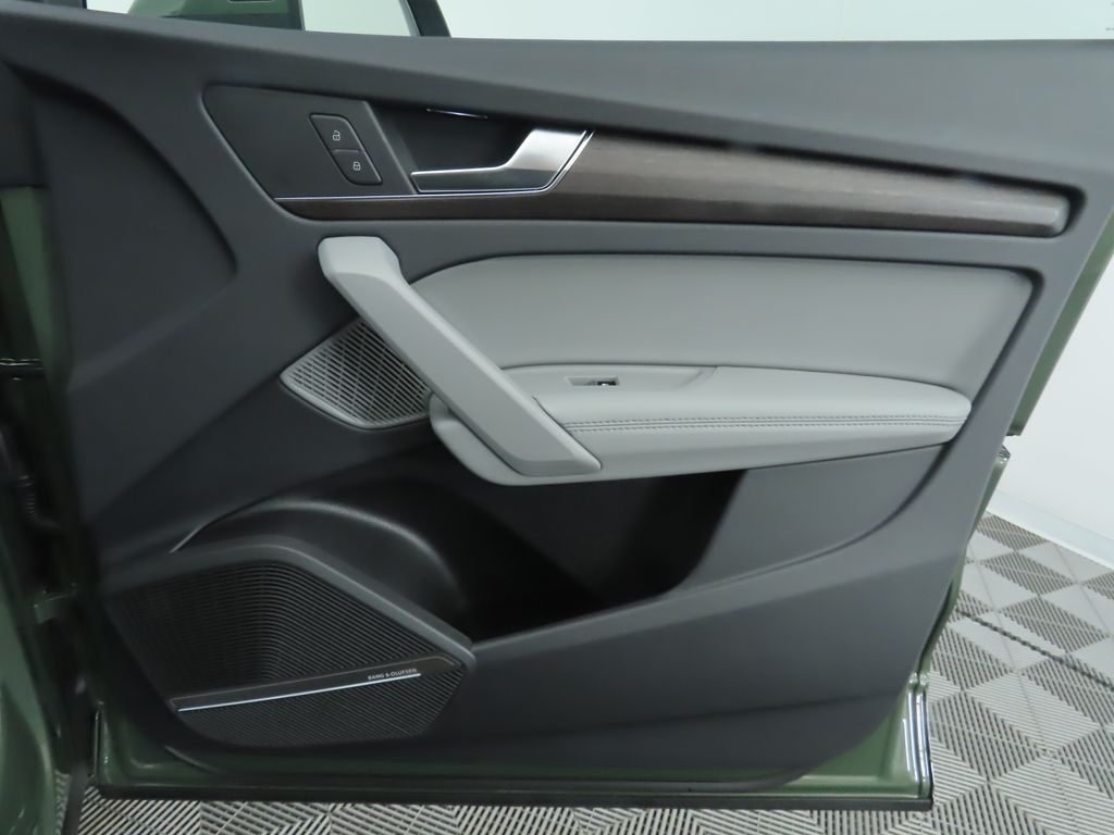 2025 Audi Q5 45 S line Premium Plus photo 22