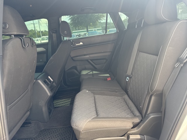 2021 Volkswagen Atlas Cross Sport photo 16