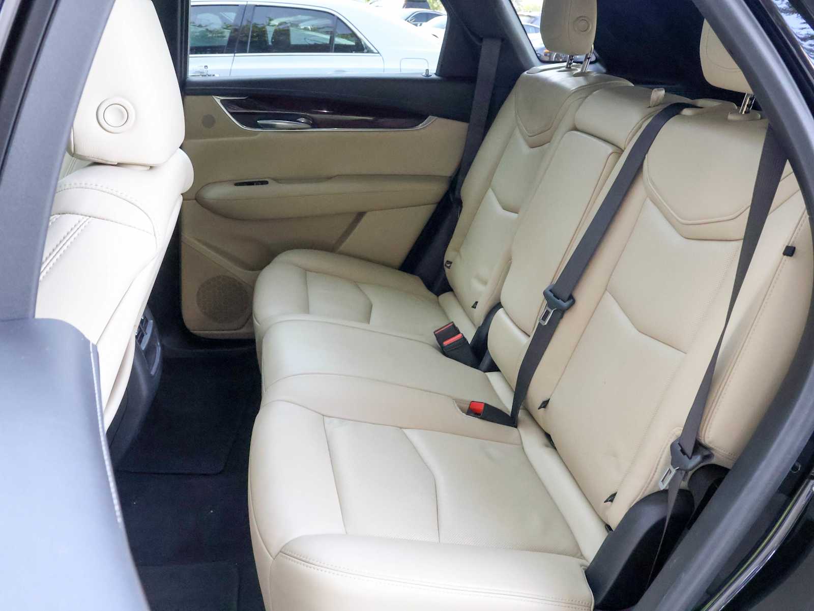 2018 Cadillac XT5 Luxury photo 18