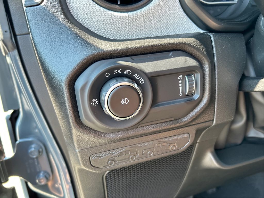 2025 Jeep Wrangler Two-Door Sport S photo 29