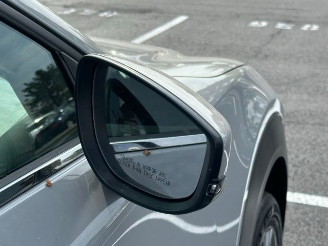 2025 Mazda CX-30 2.5 S Preferred photo 10