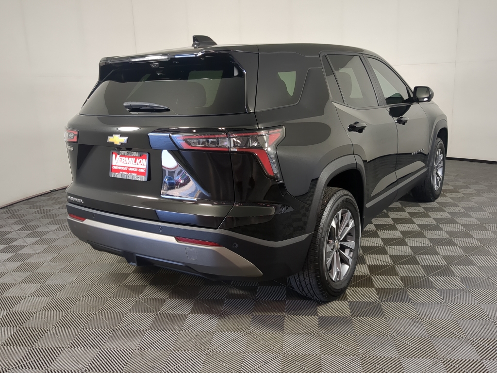 2025 Chevrolet Equinox LT photo 6