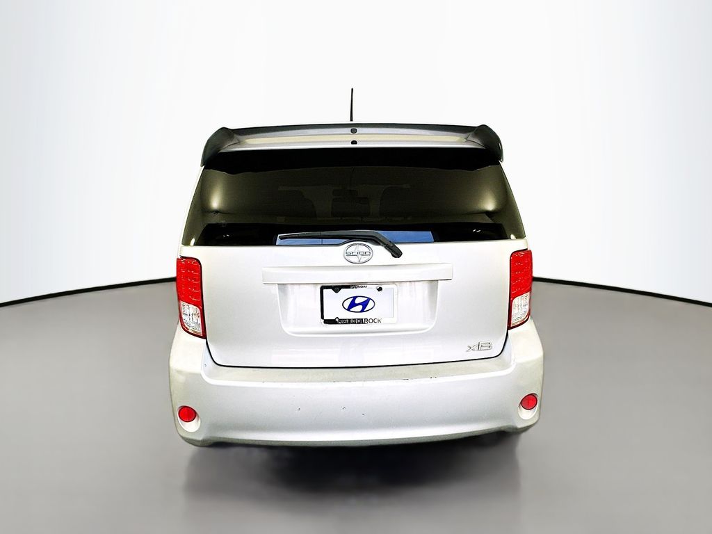 2011 Scion xB Base photo 6