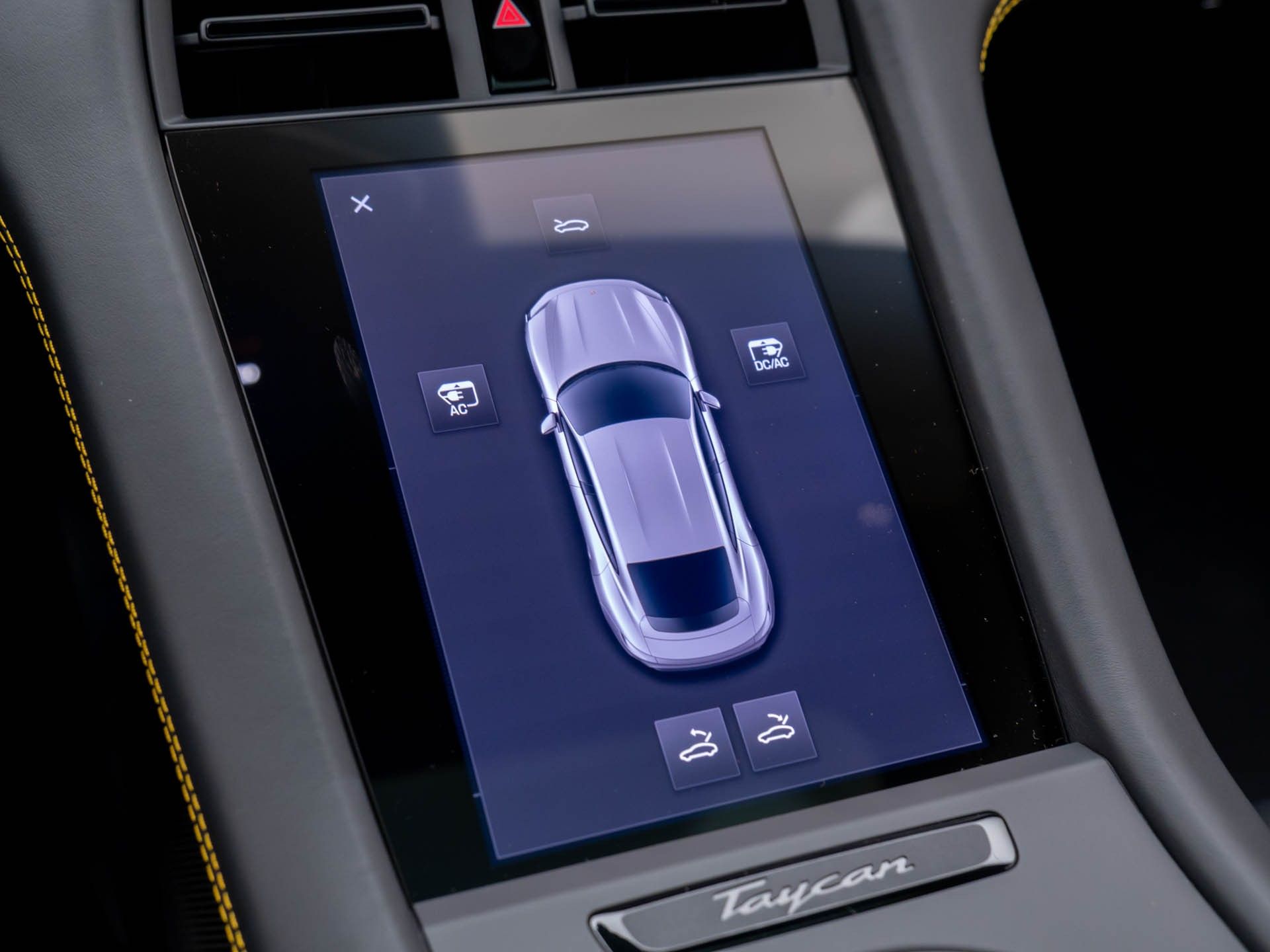 2025 Porsche Taycan Turbo S photo 27