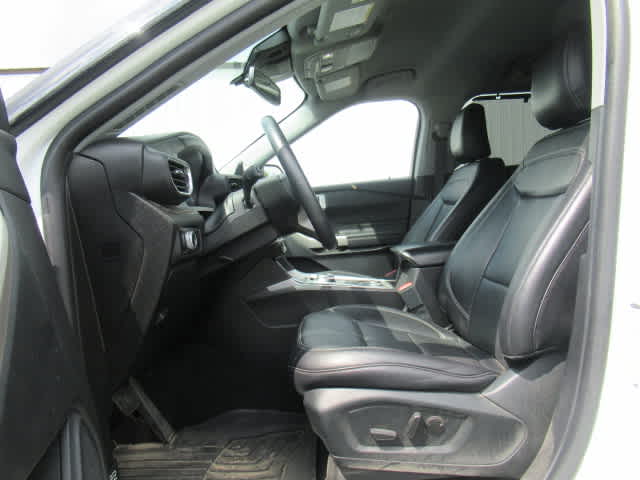 2023 Ford Explorer Limited photo 3