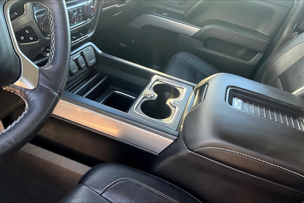 2018 Chevrolet Silverado 1500 LTZ photo 15