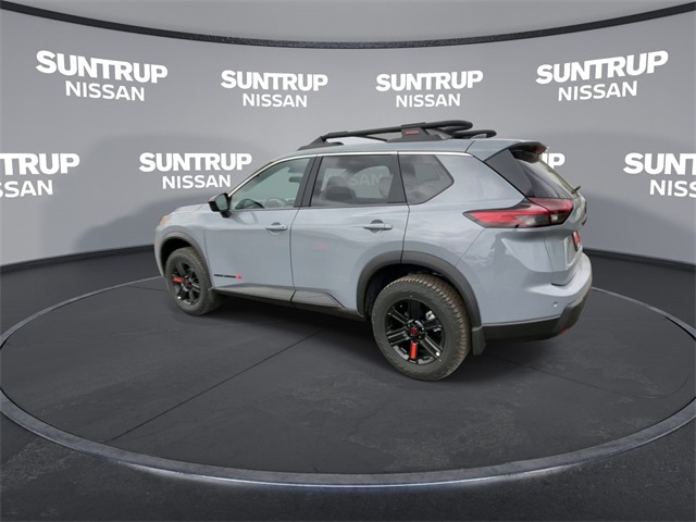 2025 Nissan Rogue SV photo 4