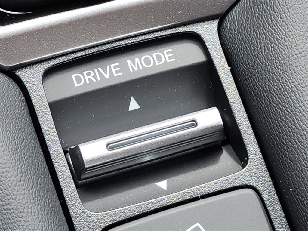 2026 Honda HR-V Sport photo 8