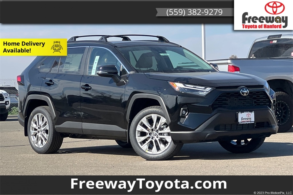 2025 Toyota RAV4 XLE Premium's photo