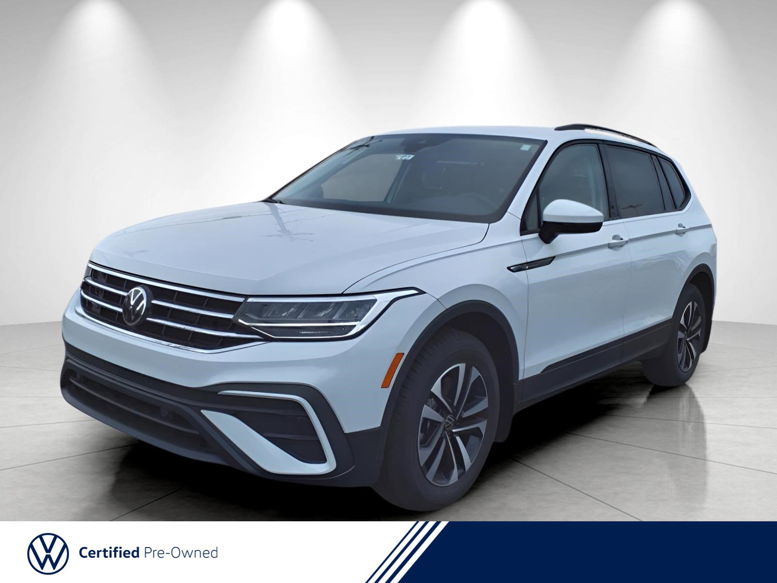 2024 Volkswagen Tiguan S's photo