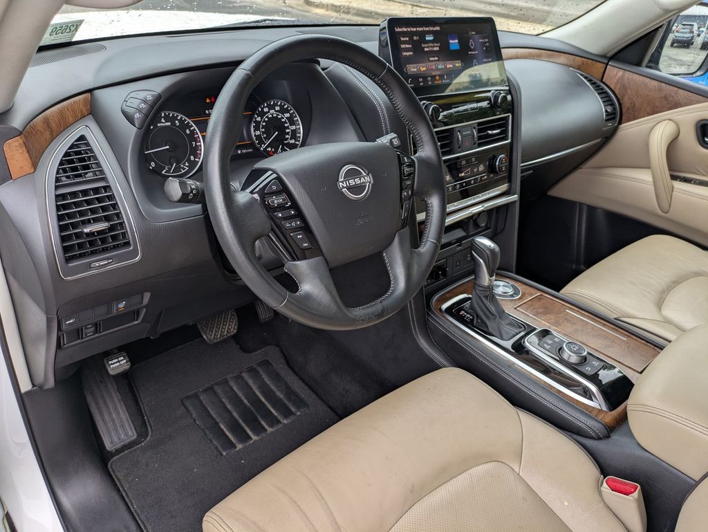 2022 Nissan Armada SL photo 11