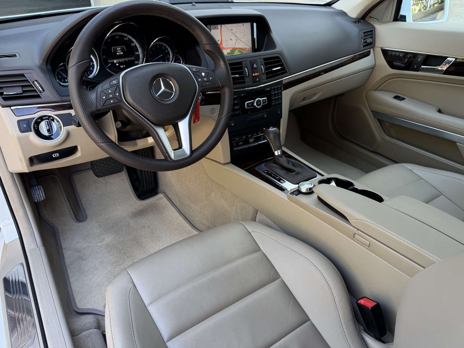 2013 Mercedes Benz E 350 photo 2