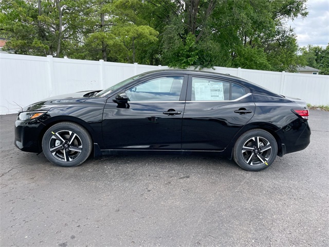 2025 Nissan Sentra SV photo 9