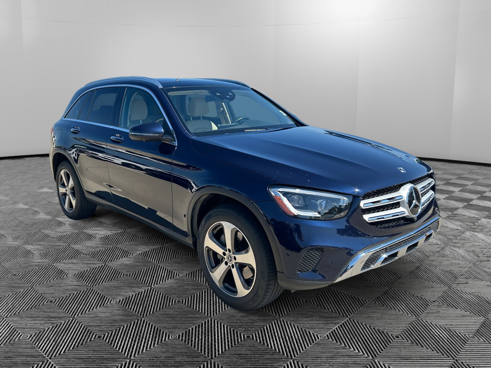 2021 Mercedes-Benz GLC GLC300