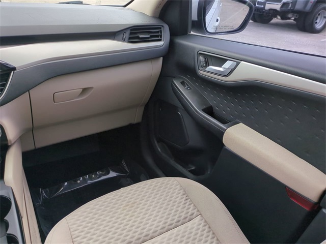2020 Ford Escape SE photo 15