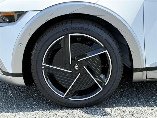 2025 Hyundai Ioniq 5 Limited photo 10
