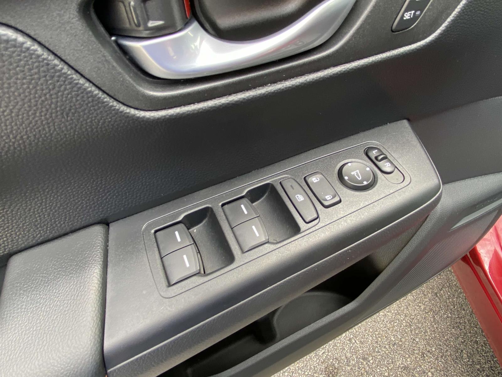 2024 Honda CR-V Hybrid Sport-L photo 12