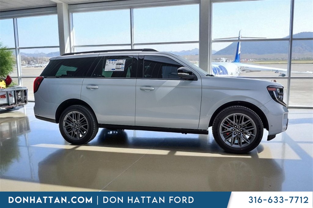 2025 Ford Expedition Platinum photo 37