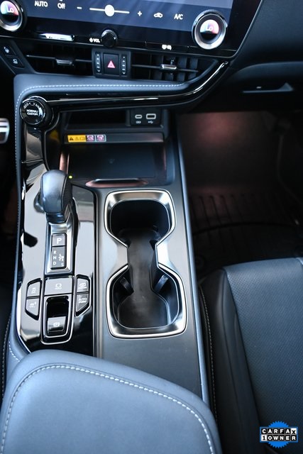 2025 Lexus NX 450h+ F SPORT photo 17