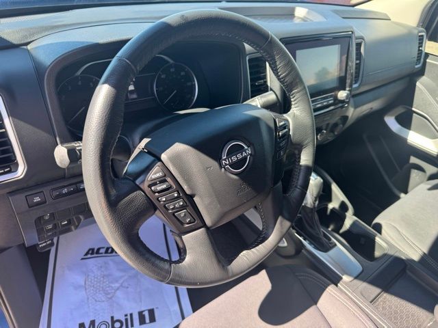 2024 Nissan Frontier SV photo 12